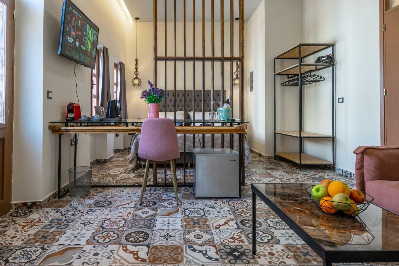 Casa Poli Suites Rhodes City Eksteriør bilde